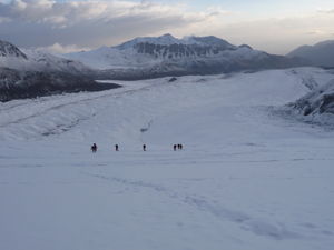 Über den Leningletscher in Lager II